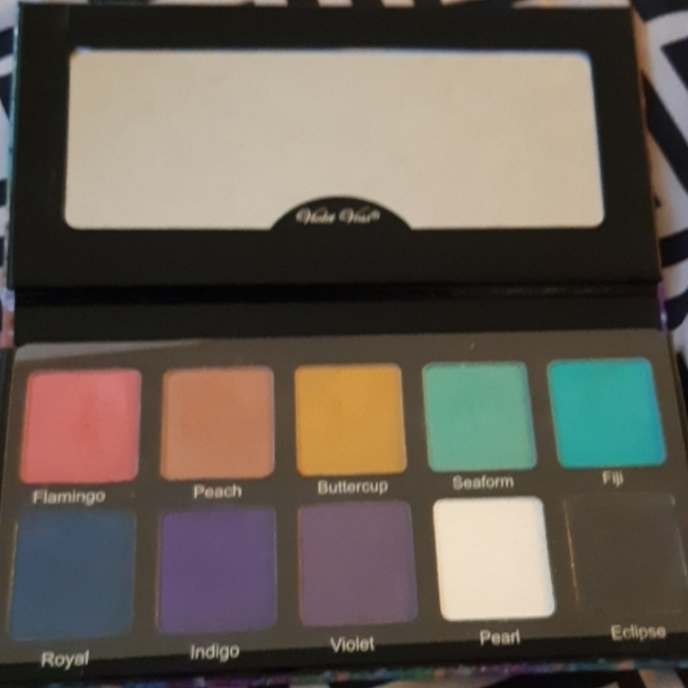 Violet Voss, Rainbow palette